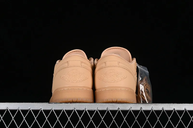 All categories Air Jordan Jordan series basketball shoes Air Jordan 1 Low Air Jordan 1 Low AJ1 Joe 1 raw rubber warm yellow low-top cultural basketball shoes FZ3972-294